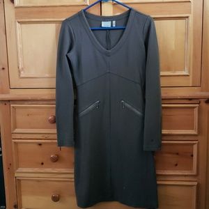 Take 50% off Athleta xxs olive green dress